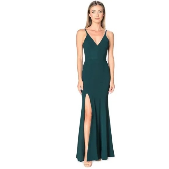Dress the Population Dresses & Skirts - Dress the Population Iris Slit Crepe Gown